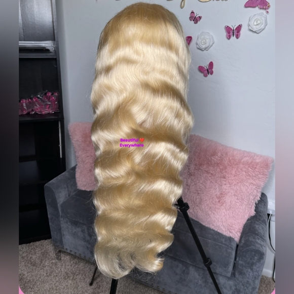 Human Hair Lace Wig - Picture 1 of 6